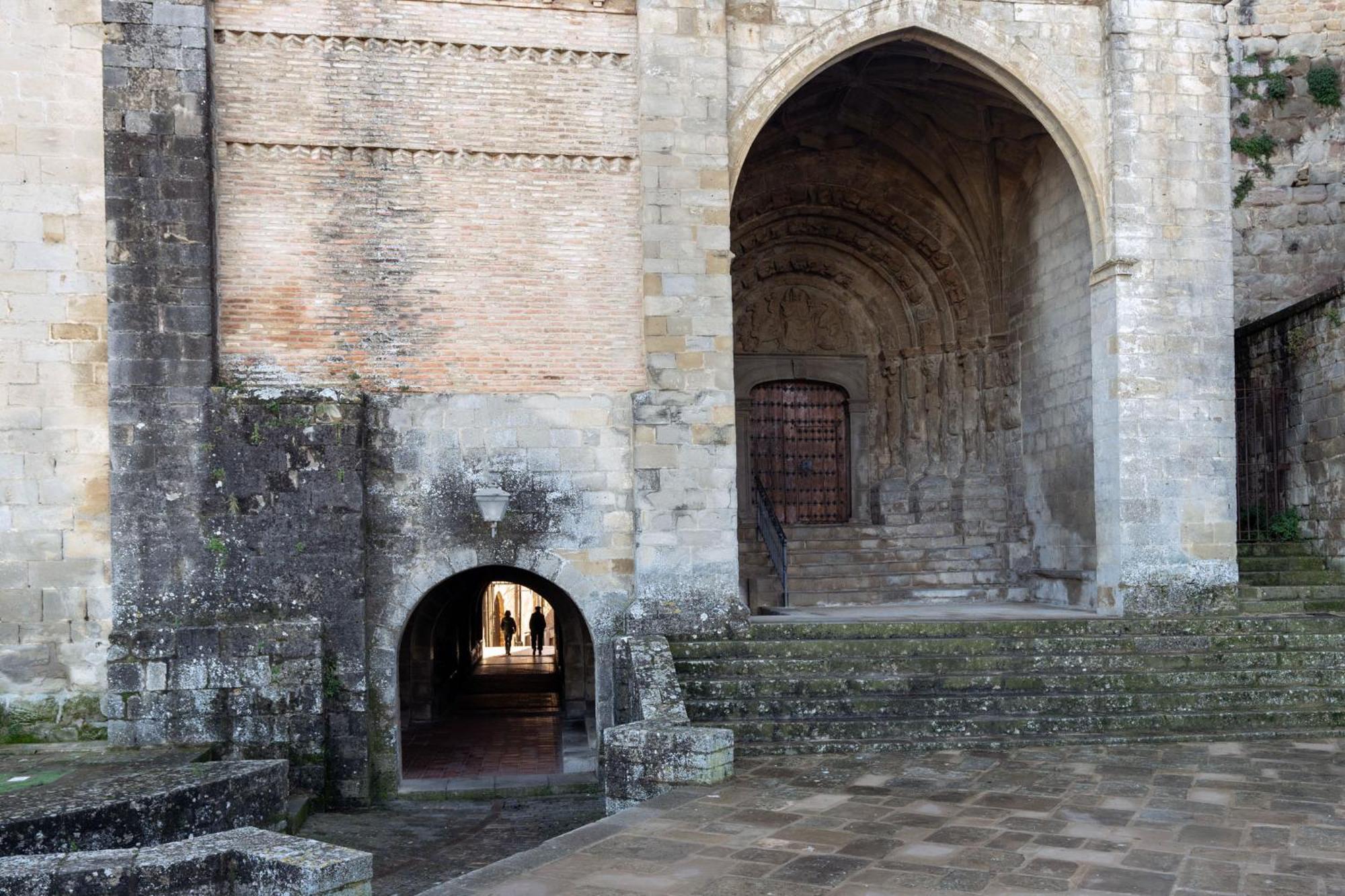 Parador de Sos del Rey Católico Exterior foto